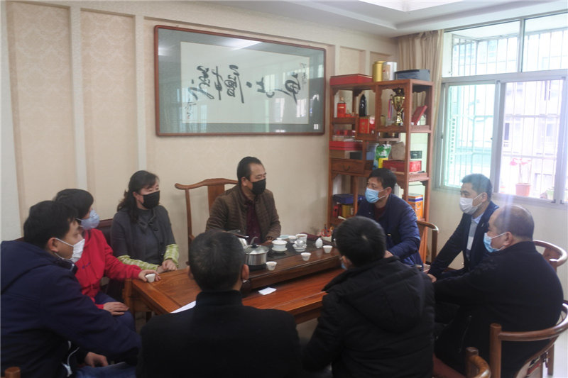 松溪稅務人員走訪調研企業(yè)復工復產促發(fā)展