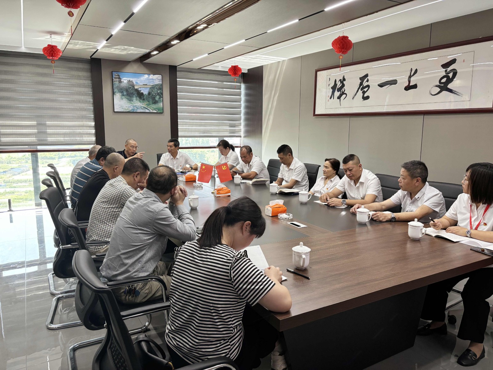南平市建筑業協會黨支部、易順建工集團有限公司黨支部聯合開展深入學習《中國共產黨紀律處分條例》